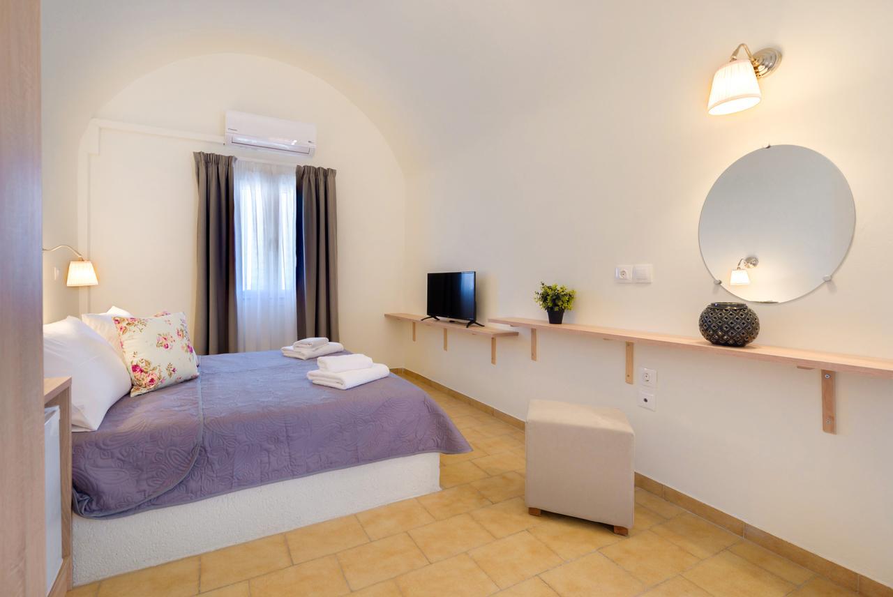 Aparthotel Alexander'S Great View à Fira  Extérieur photo